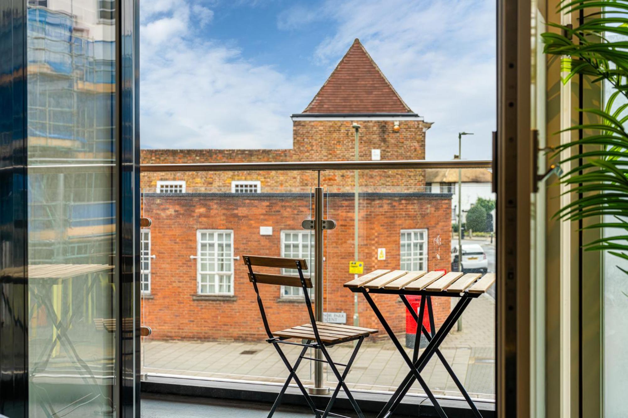 Apartamento London Edgware Station Exterior foto
